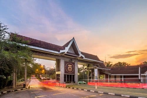 جامعة التكنولوجيا الماليزية (University of Technology Malaysia)